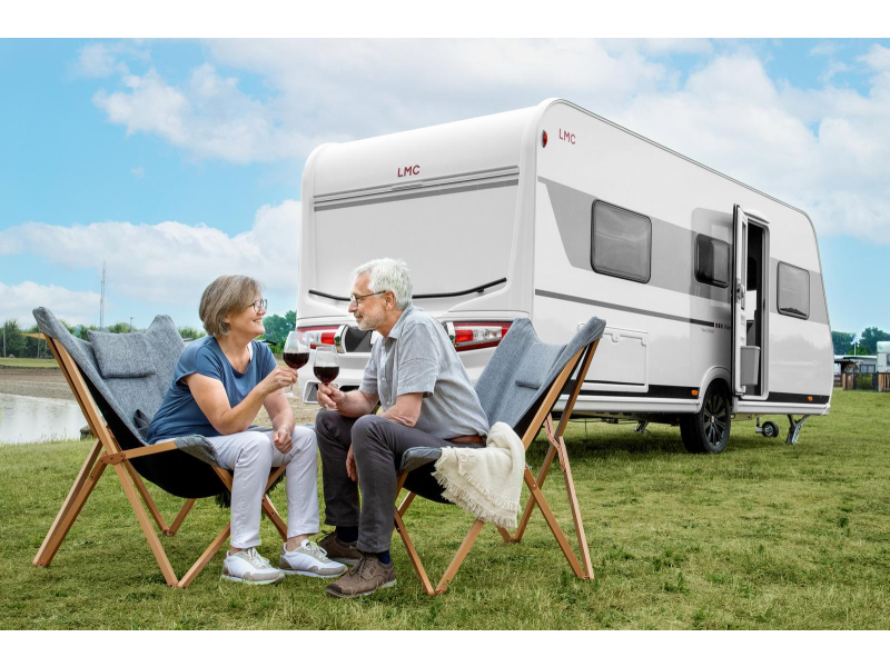LMC Sassino 460 E modelo 2027, camas individuales foto: 10