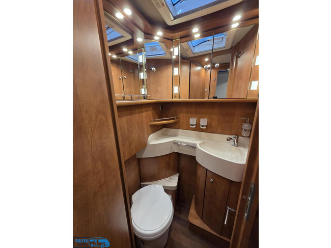 Carthago Chic C-line I 5.0 QB * Vol opties * Queensbed* NAP foto: 21
