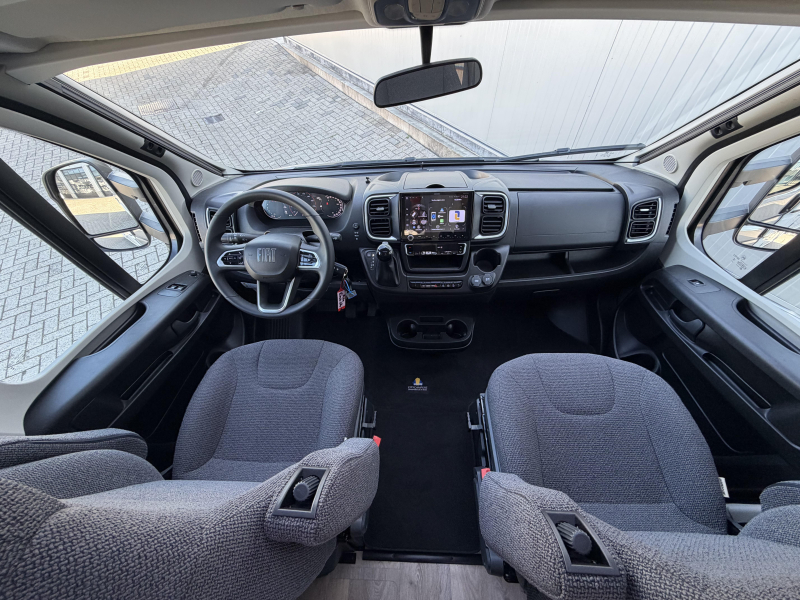 Hymer Exsis-T 580 PURE Automaat, schotel, tv  foto: 2