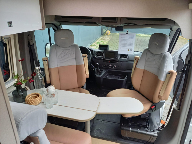 Bürstner Delfin C 621 - Lengte bed- Trekhaak  foto: 5