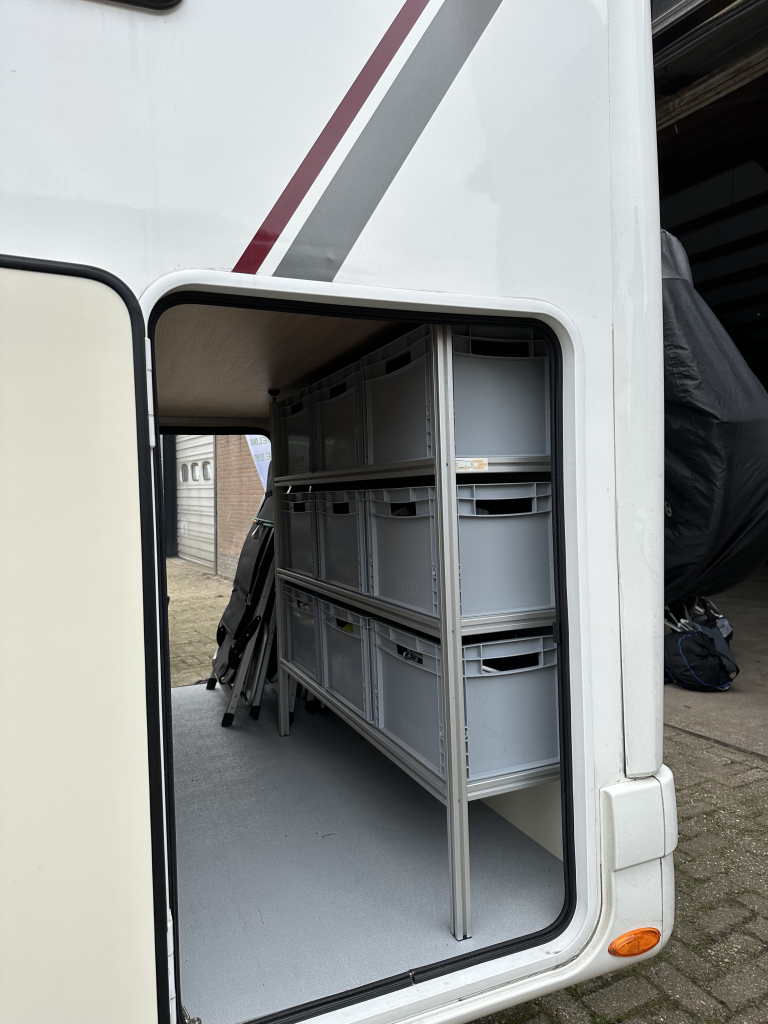 Camper Garage Systeem  foto: 24