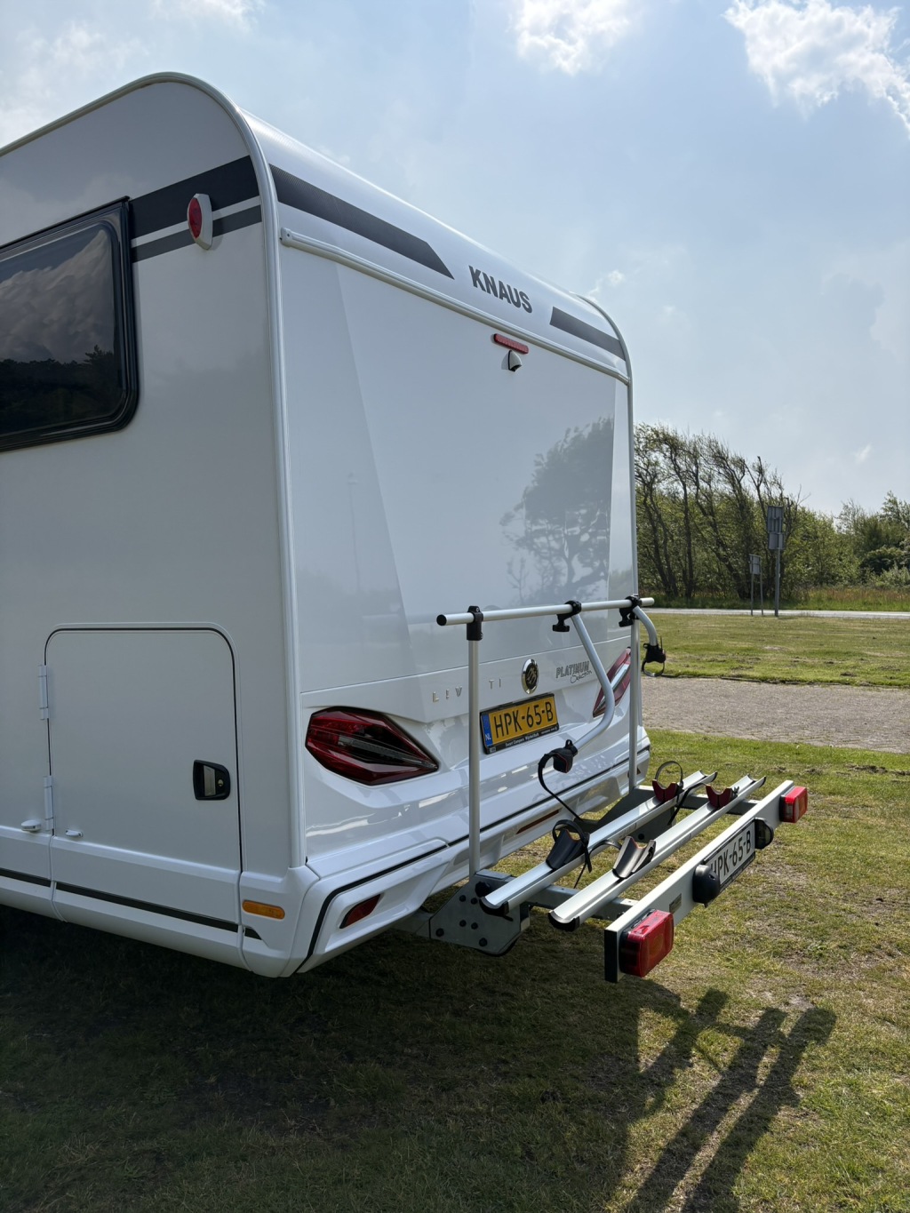 Knaus LiveTI 650 MEG Platinum Selection foto: 3