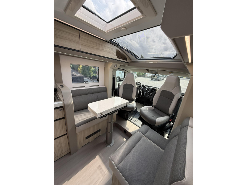 Adria Compact DL 60 years - 60Y EDITON - MODELO DE DEMOSTRACI&Oacute;N foto: 1
