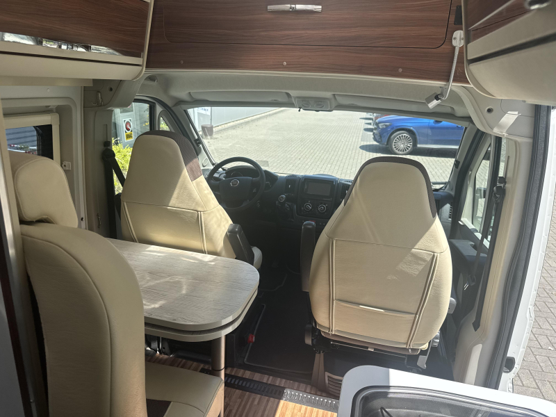 Adria Twin 540 SPT Level systeem  foto: 5