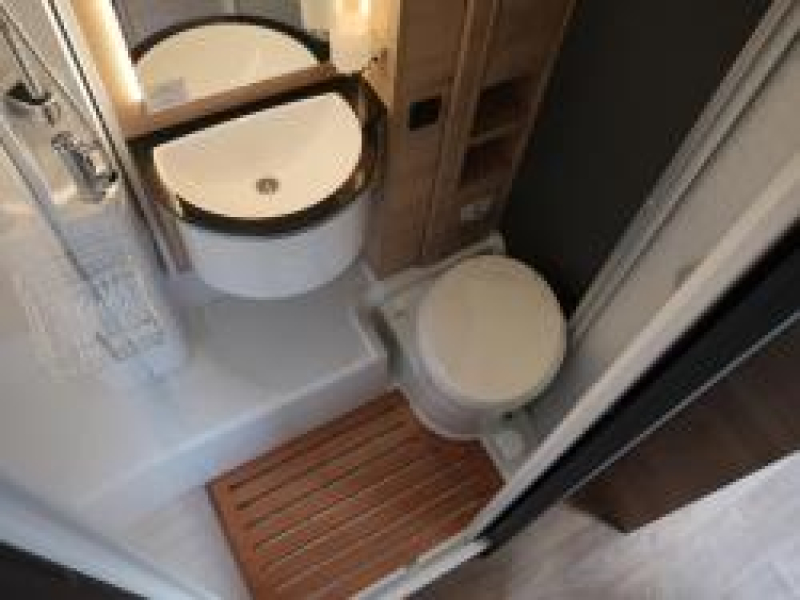 Dethleffs Globebus Go T45 RIJD NU IN HUUR !  foto: 14