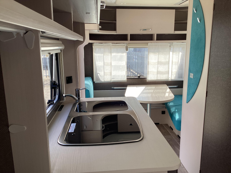 Dethleffs C'Go 475 EL camas individuales foto: 15