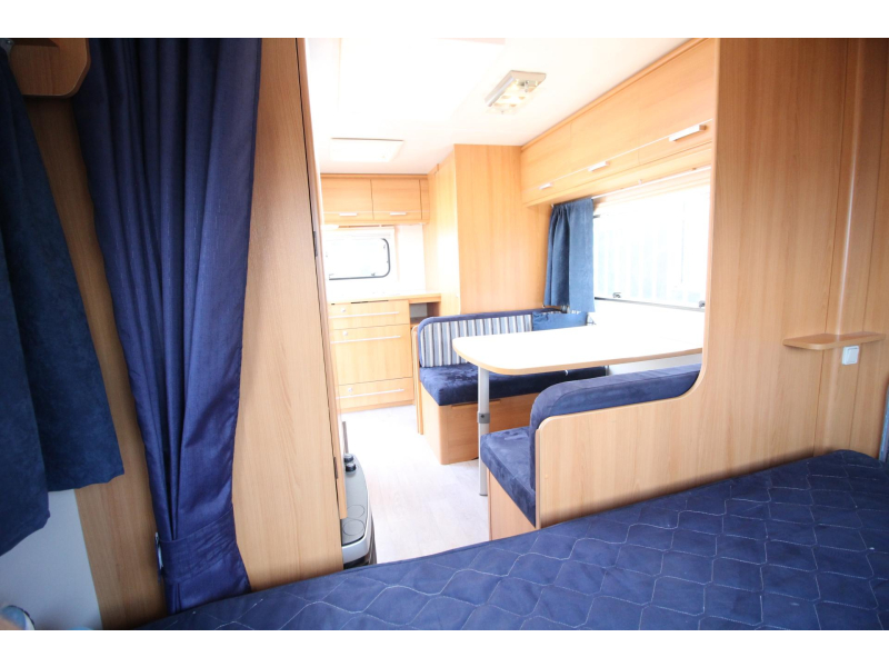 Caravelair Antares 420 Quatro 420 AMF Etuiluifel + zijwand(en)  foto: 9