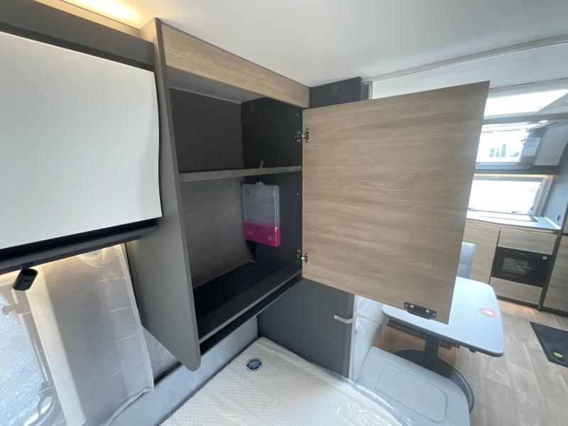 Dethleffs Beduin Scandinavia 550 BET ENKELE BEDDEN-DOUCHE  foto: 16