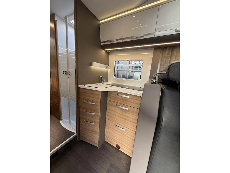 Adria Coral XL Plus 670 SL - FAMILIENWOHNMOBIL Foto: 15