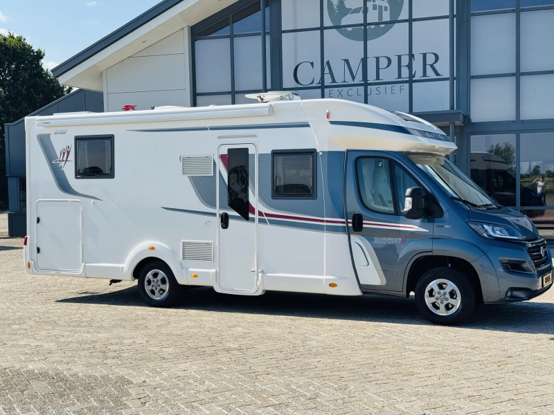Rapido 696 F Premium Edition &iexcl;SOLO 8.000 KM! foto: 4