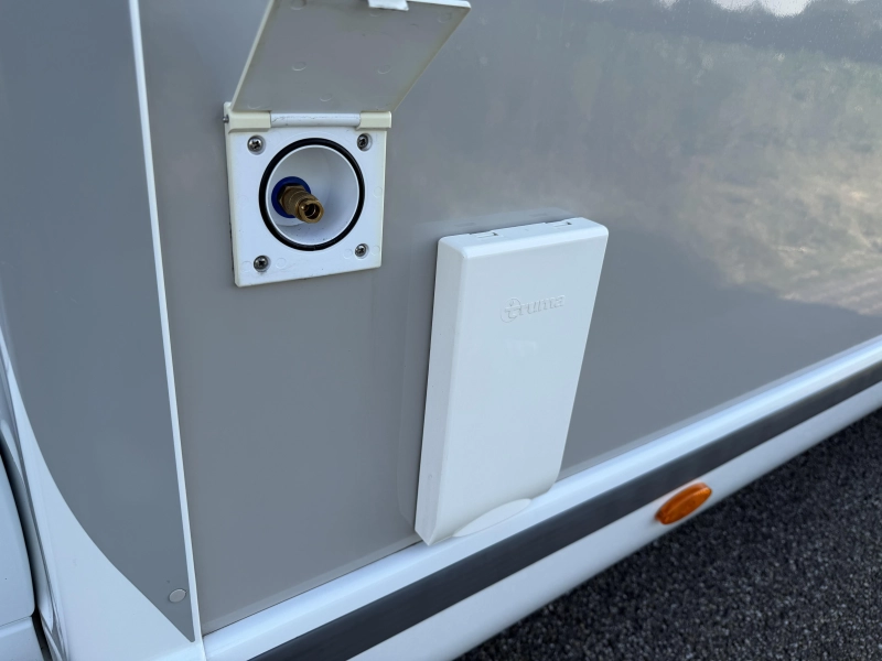 Challenger Graphite Premium 260 Webasto, Solar photo: 25
