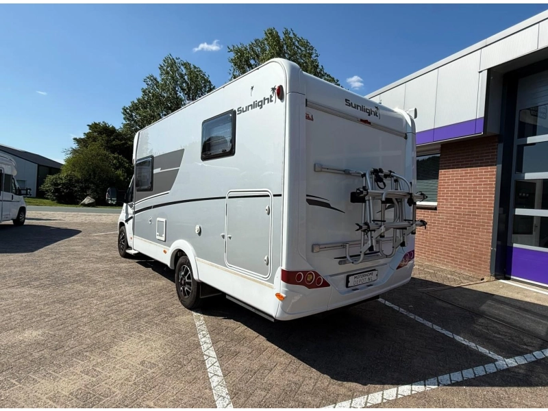 Sunlight T 66 NL Camper automatic 150HP photo: 2