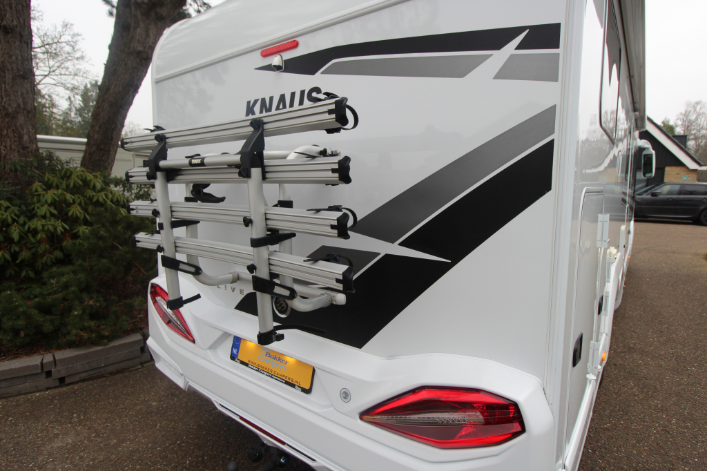 Knaus L!VE 900  foto: 2