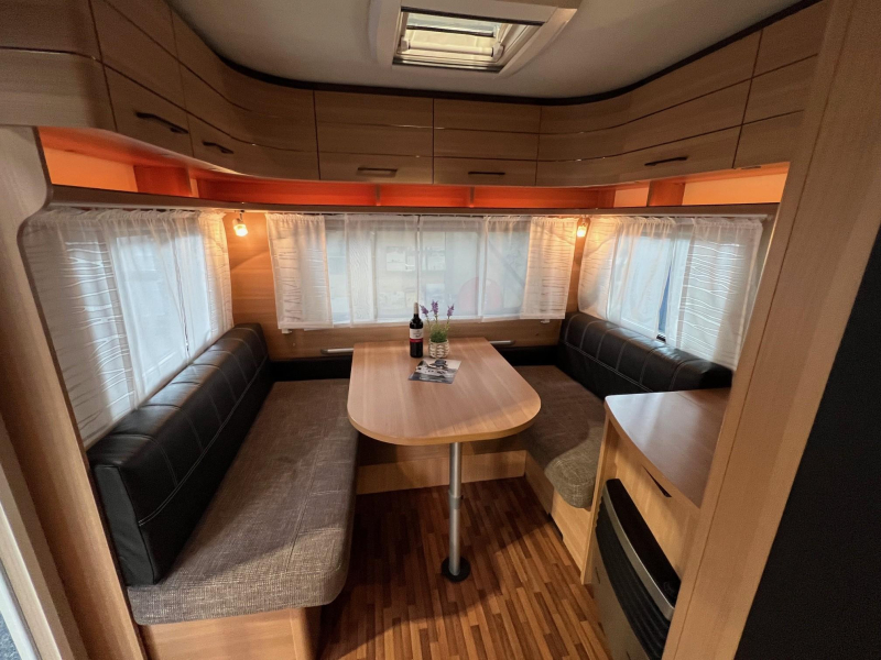 LMC Munsterland 450 D Mover, Luifel, Fietsenrek  foto: 1