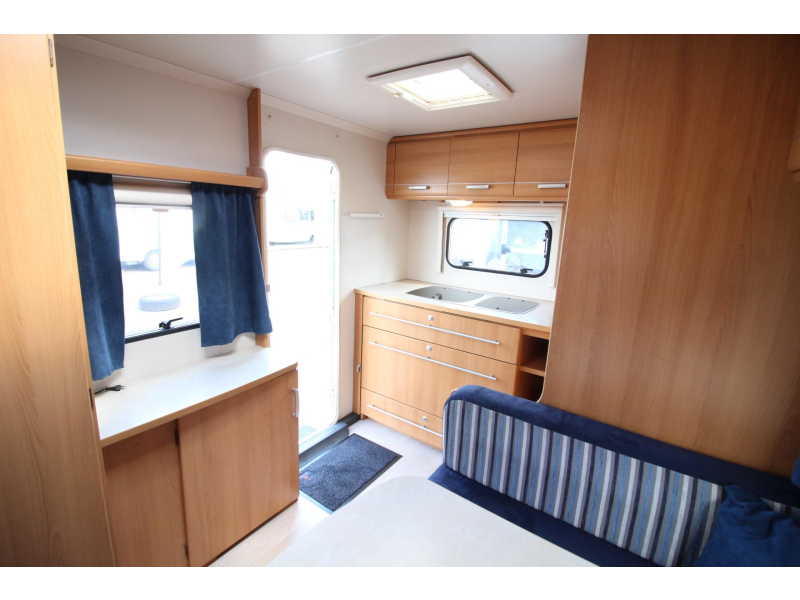 Caravelair Antares 420 Quatro 420 AMF Etuiluifel + zijwand(en)  foto: 10