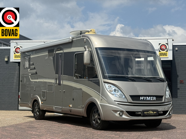 Hymer B 594 autom&aacute;tico 150 cv autocaravana muy compacta full extras cama transversal+cama abatible sistema de nivelaci&oacute;n EP toldo calefacci&oacute;n estacionaria webasto aire acondicionado de techo 2x panel solar antena parab&oacute;lica el&eacute;ctrica TV garaje grande foto: 0