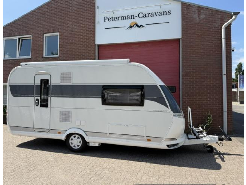 Hobby Excellent 460 SL Incl. Mover and Awning photo: 1