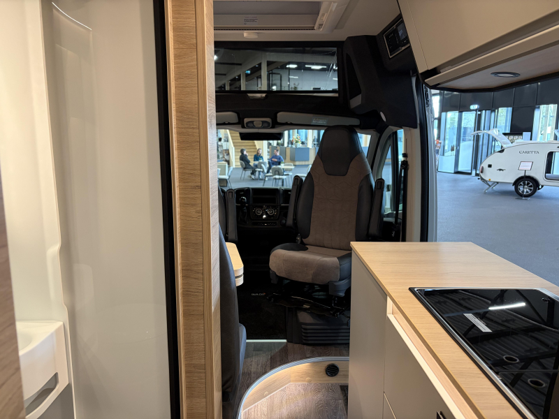 Knaus Boxtime 600 MQ Automatik / komplett Foto: 16