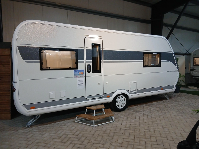 Hobby Excellent Edition 540 UFF foto: 1
