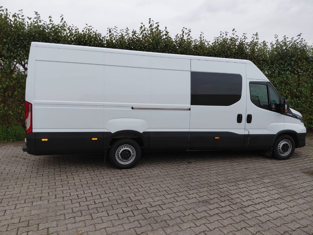Iveco Daily foto: 3