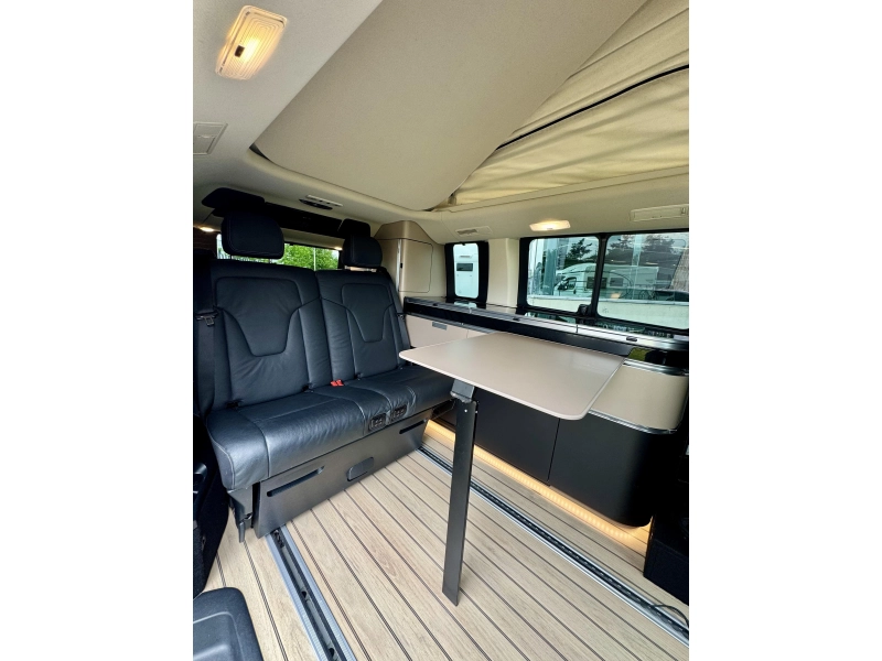 Mercedes-Benz V-Class Marco Polo 220 photo: 3