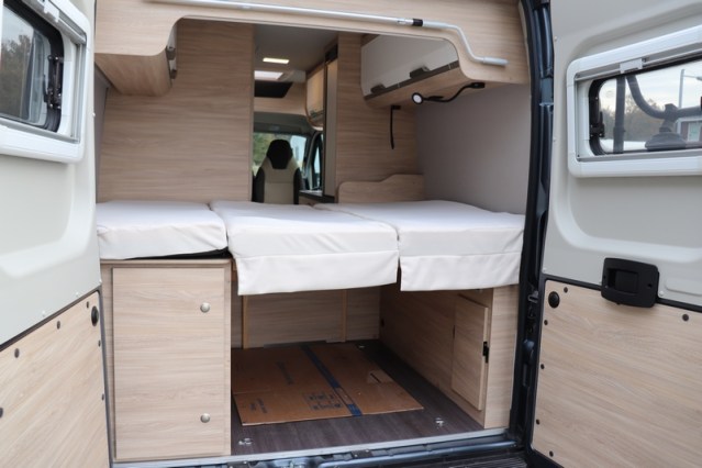 Kompakter Camperbus Boxstar Street 600 aus dem Hause Knaus kompakt 5.99 m Querbett Fiat 140 PS (47 Foto: 11