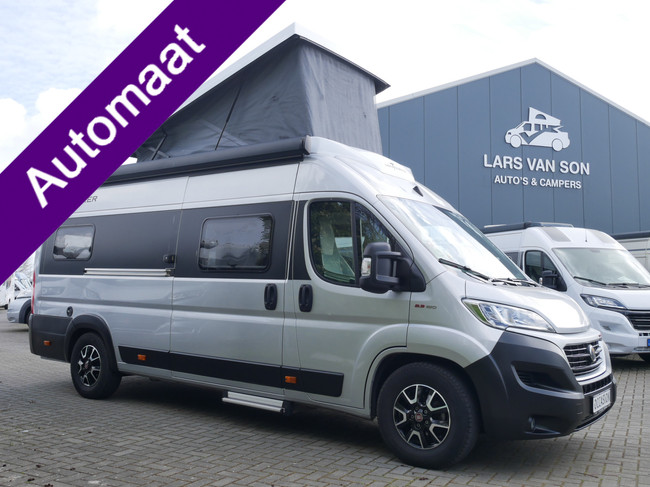 Knaus Van Tourer, Lengtebedden, Slaaphefdak, 9-Traps Automaat.