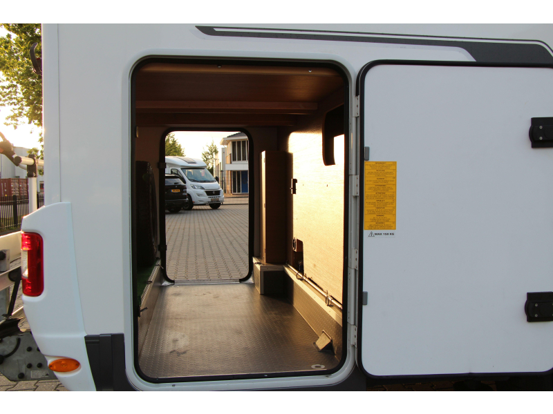 Adria Compact SL Camas individuales - Autom&aacute;tico foto: 12