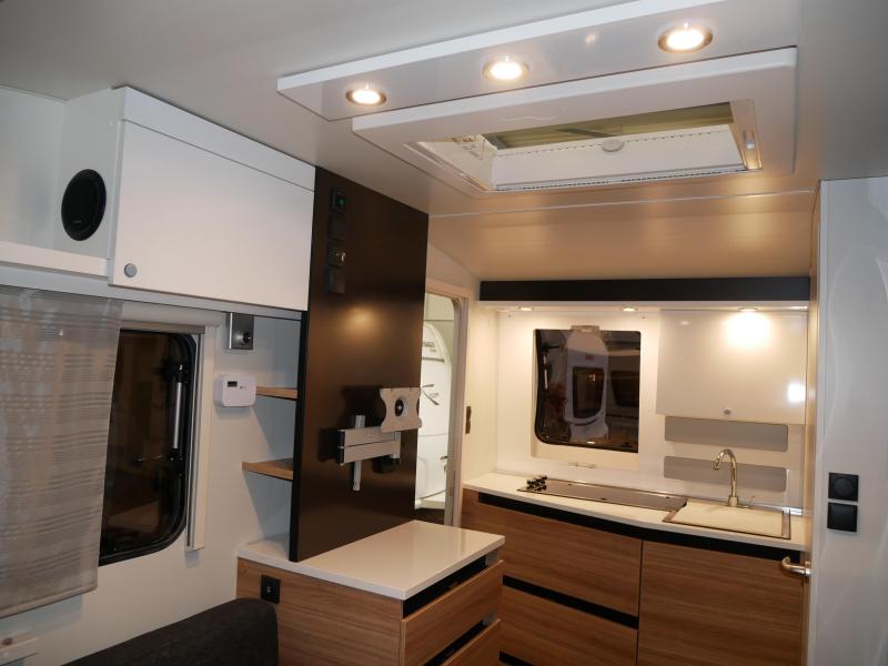 Adria Action 391 PH ISABELLA VOORTENT  foto: 5