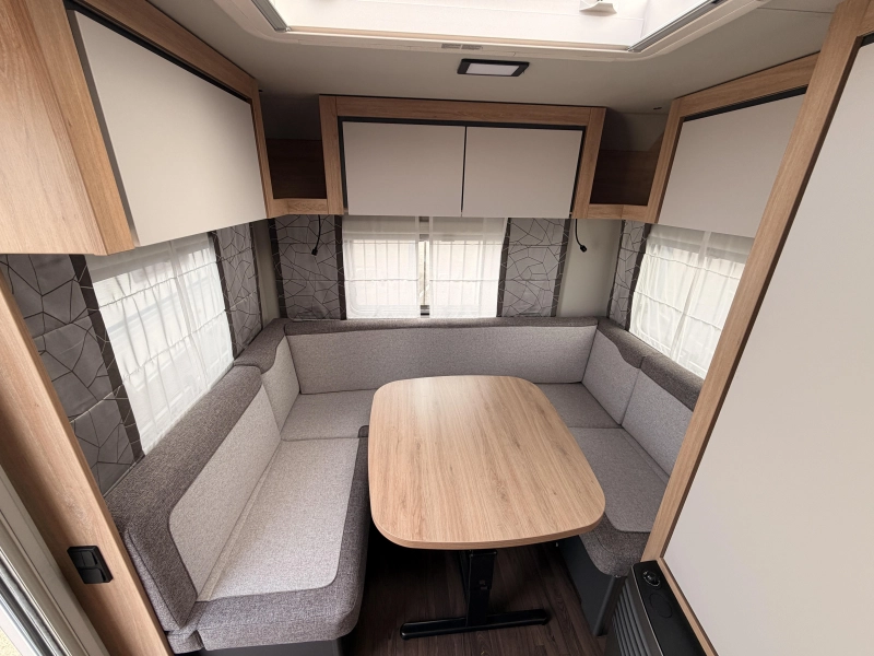 Knaus Sport 500 EU 1800KG + Camas individuales foto: 5