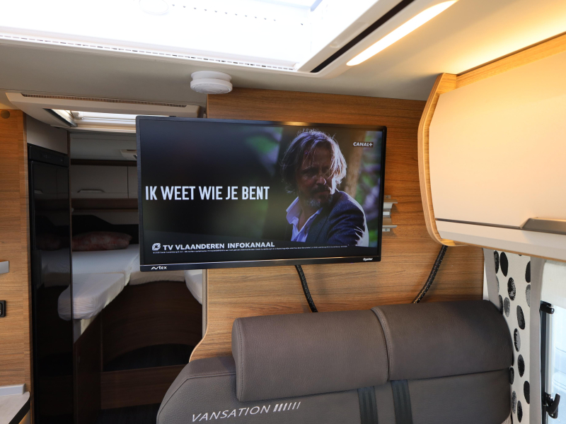 Knaus Van TI 640 MEG single beds | AUTOMATIC photo: 11