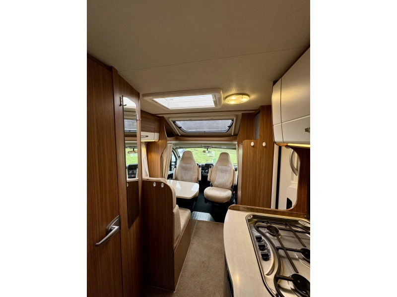 Carado T 132 Hymer group photo: 10