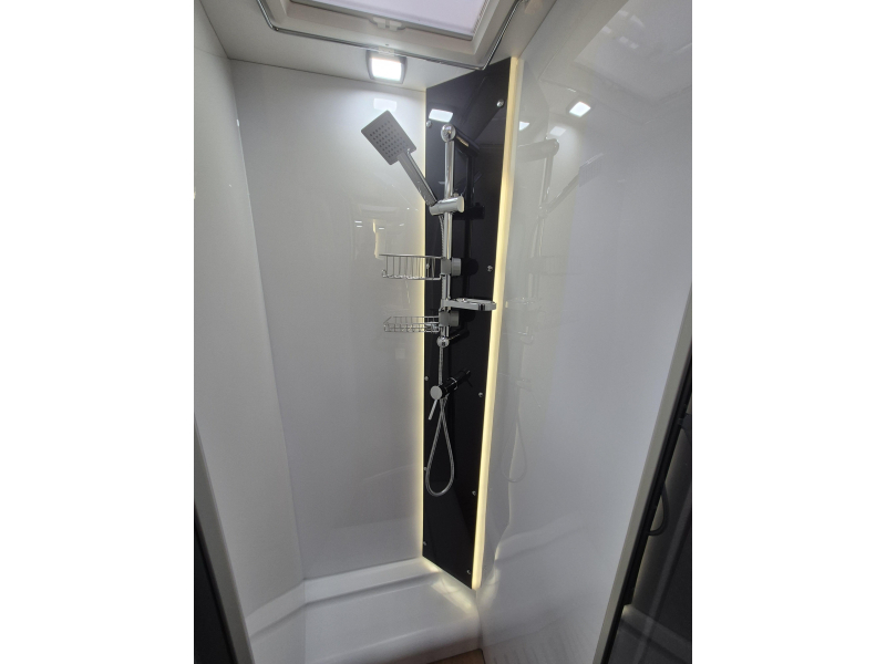 Challenger Graphite Premium 328 Chausson 788 Foto: 14