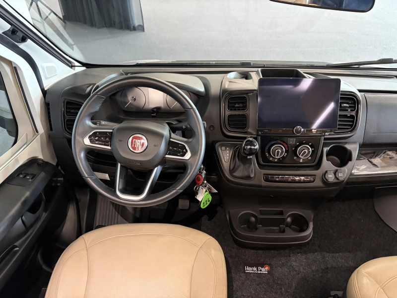 Adria Coral Plus 650 DC Queensbett / Automatik Foto: 16