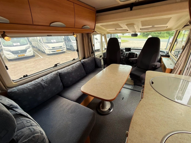 Hymer B 644 foto: 4