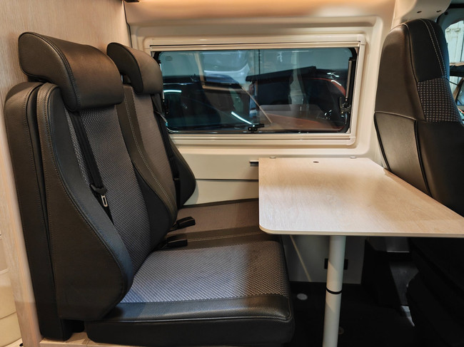 tourne mobil 6.4 Cruise 180CV Automatique - TOUTES SAISONS photo : 7