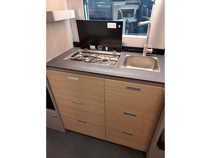 Adria Compact Select DL Autom&aacute;tico 2027 foto: 6