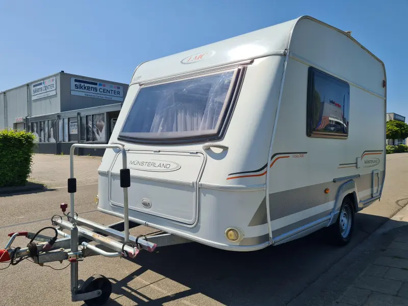 LMC Viola 330 Incl. Voortent! 2009/2011  foto: 4