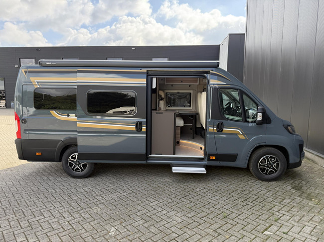Bürstner B66 640 C Lengtebedden