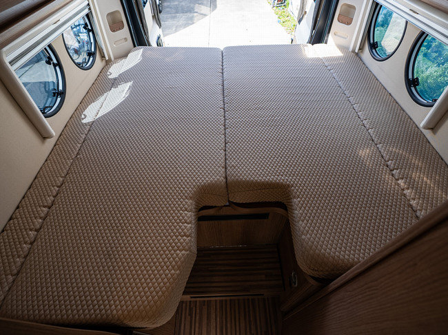 Malibu 640 LE / Gratis stalling foto: 13