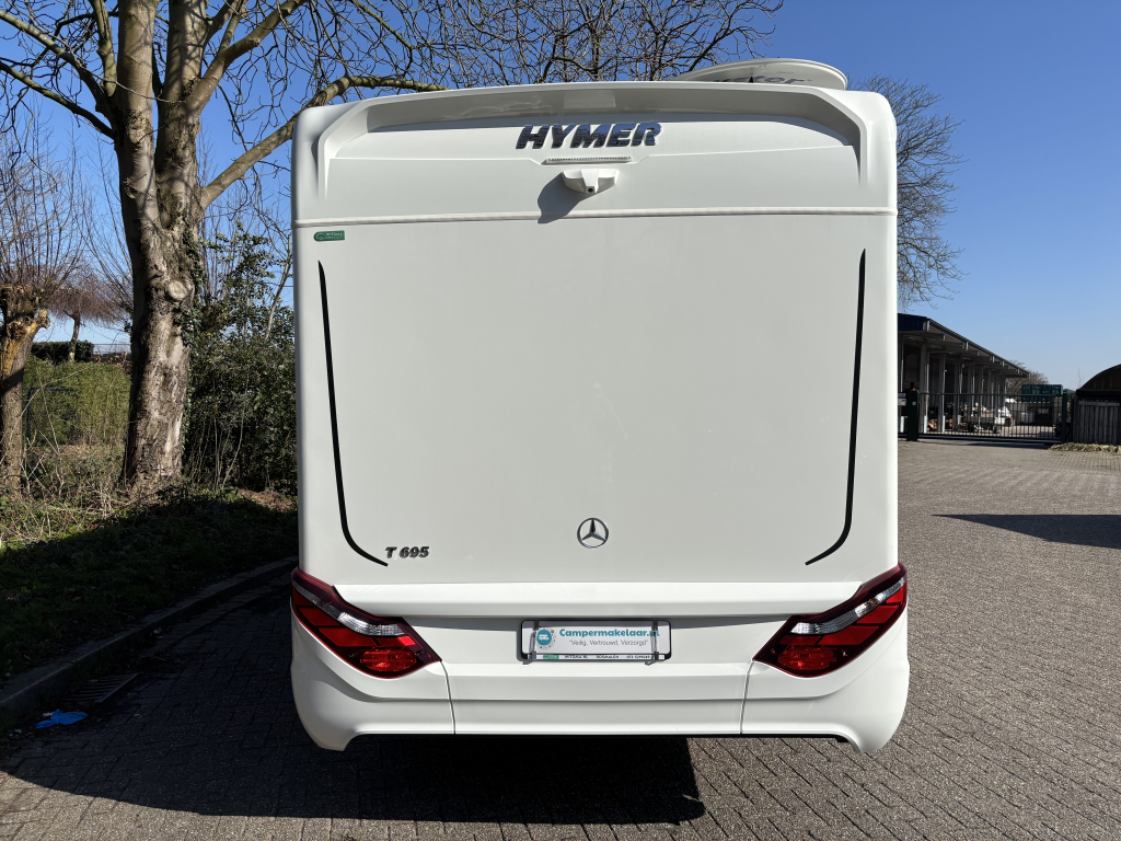 HYMER 2022 Face tot Face Queensbed 150pk handgeschakeld T695 S foto: 15