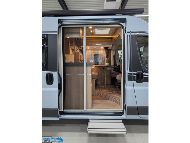 Carthago Malibu Van 600 DB foto: 1