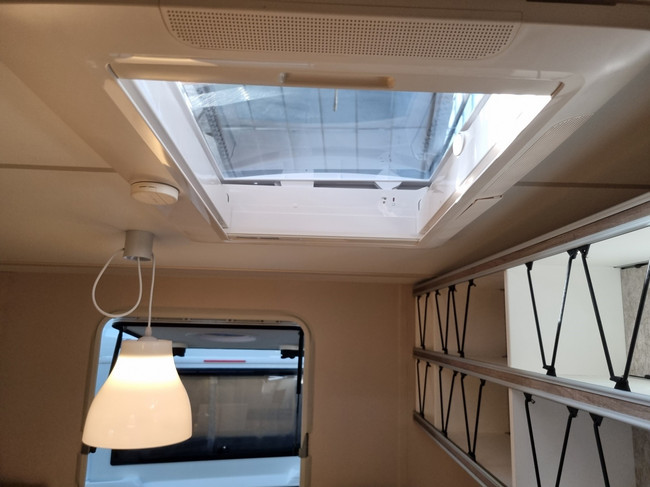 Hobby Beachy 450 Sea Blue foto: 18