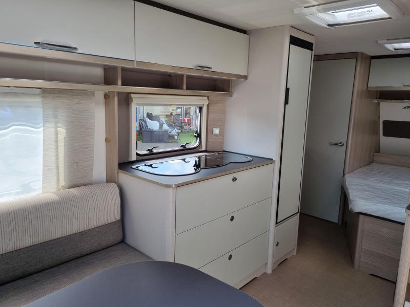 Bürstner Premio 460 TS  foto: 8