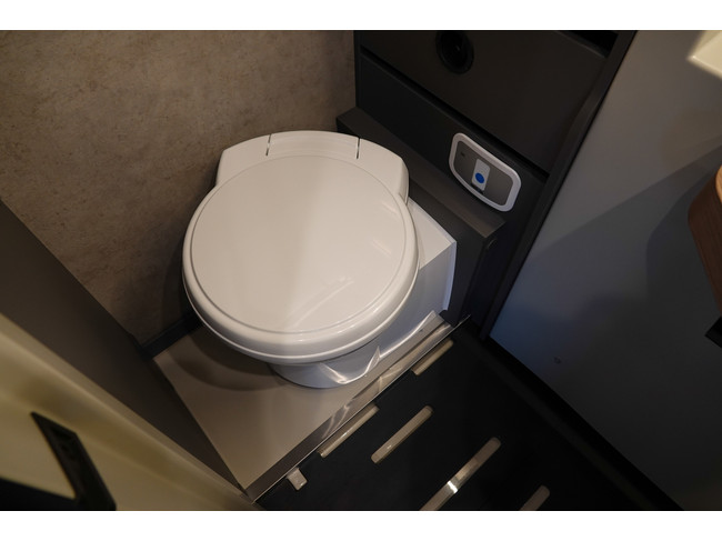 NIESMANN BISCHOFF iSmove 7.3 F 180Pk Automatik | Dachklimaanlage | Lithium-Akku. Sitzheizung Foto: 10