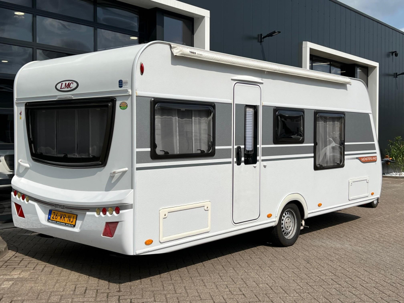 LMC Munsterland 450 D Mover, Luifel, Fietsenrek 