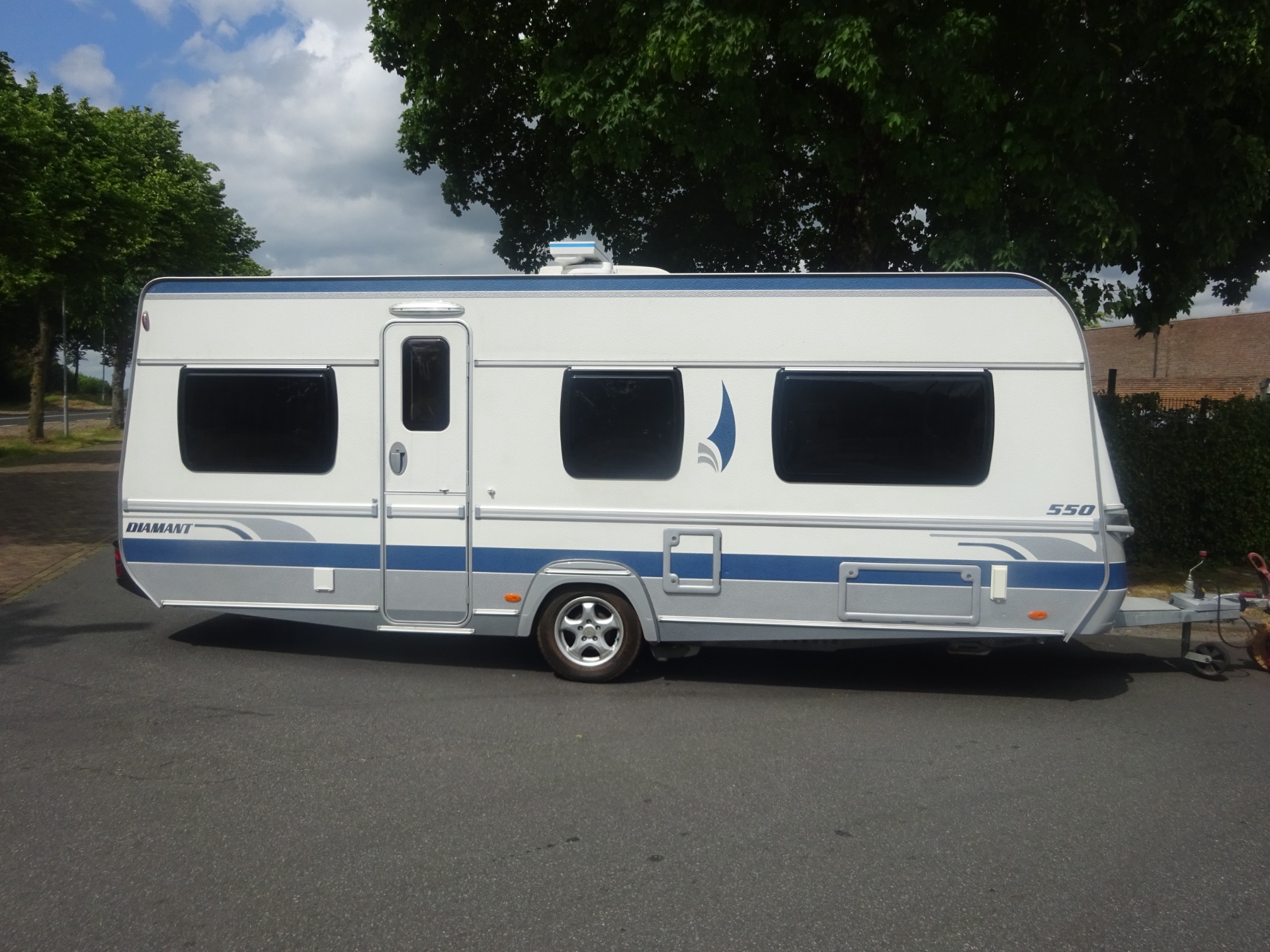 Fendt Diamant 550TG Enkele Bedden + Mover+ Airco foto: 3