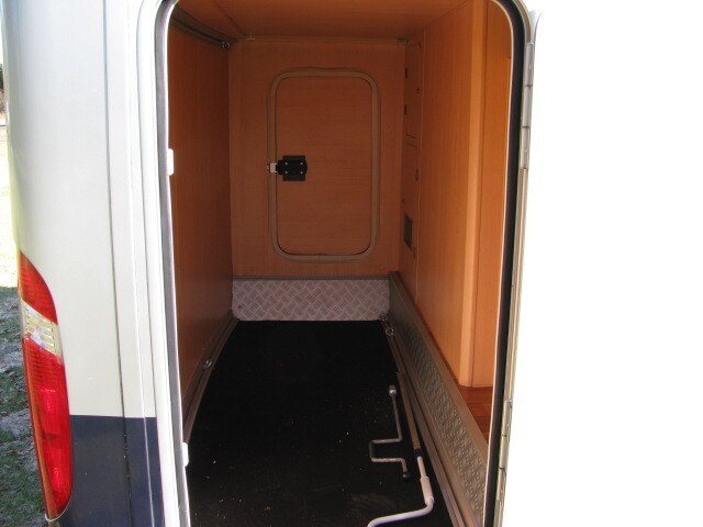 Ford Hobby T 500 photo: 17