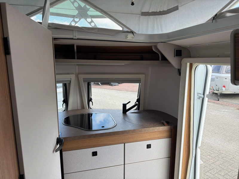Eriba Touring 420 Legend Mover Markise Foto: 10