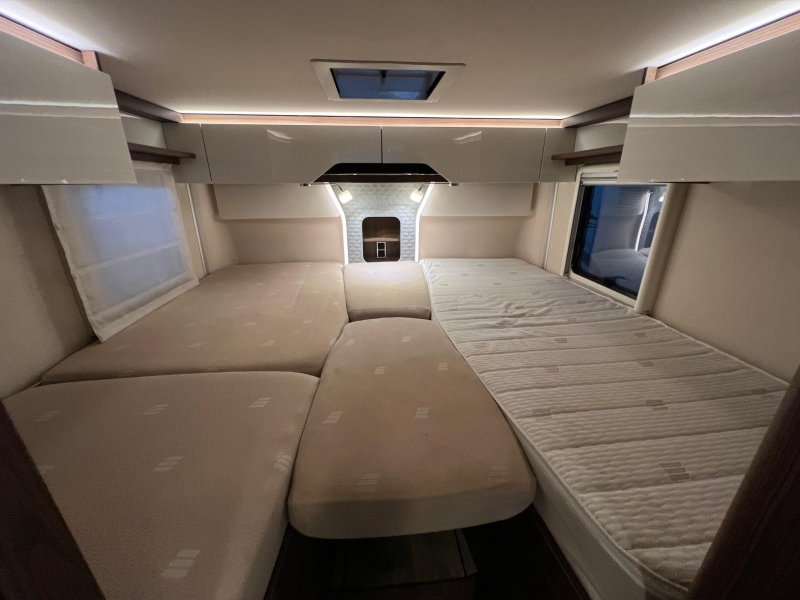 Hymer B ML I 780 schotel, airco, enkelbed  foto: 16